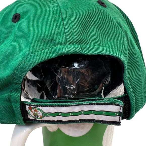 VTG Boston Celtics Velcro adjustable hat - Picture 9 of 15
